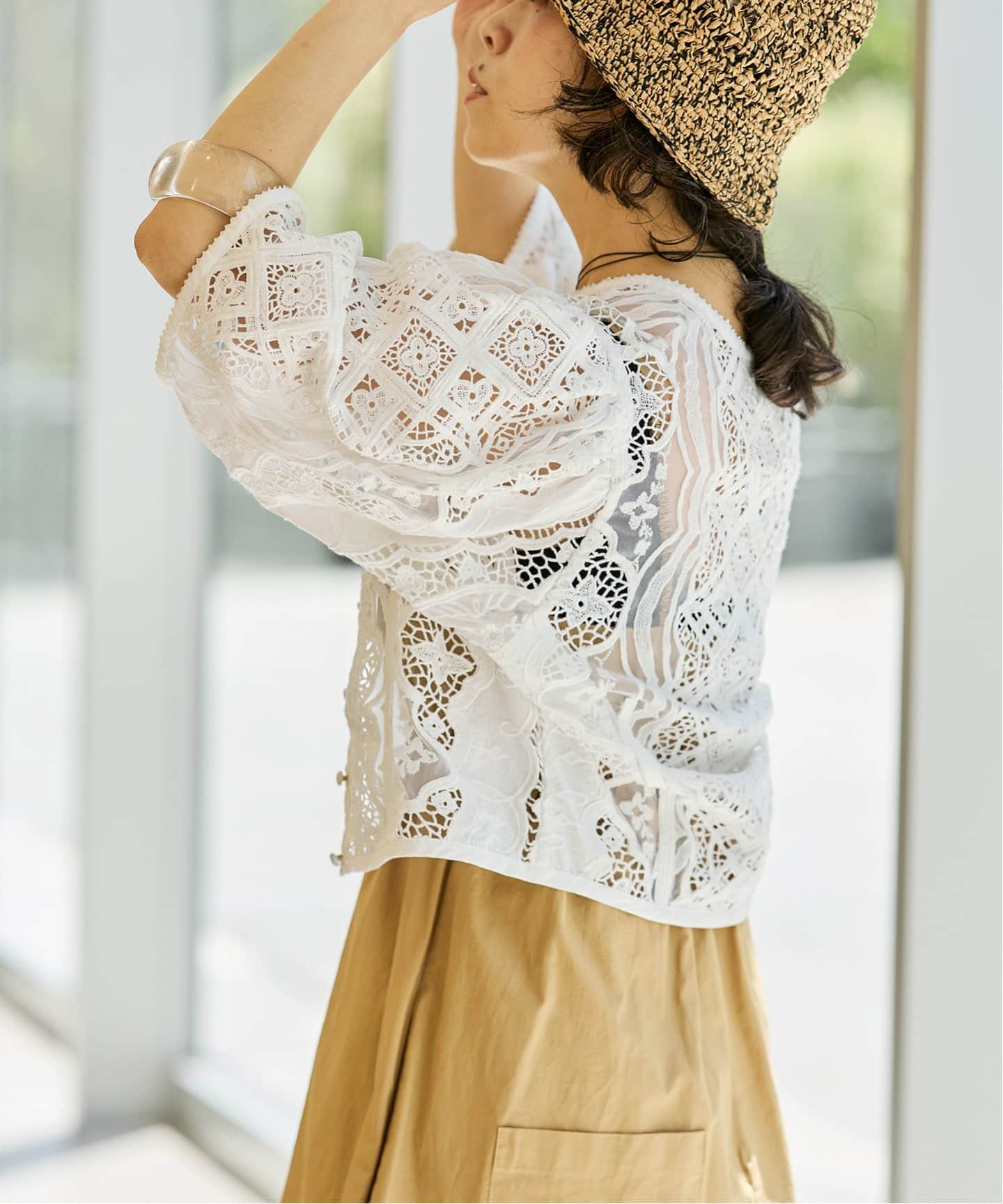 IENA LA BOUCLE エンブロイダリーブラウス（シャツ／ブラウス）｜IENA