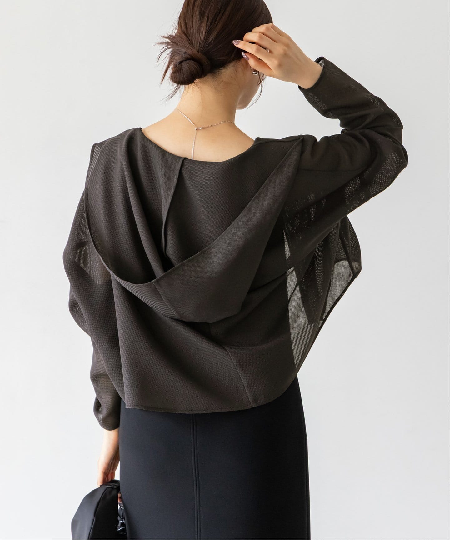 ブリーズメッシュショートフードブラウス（シャツ／ブラウス）｜NOBLE