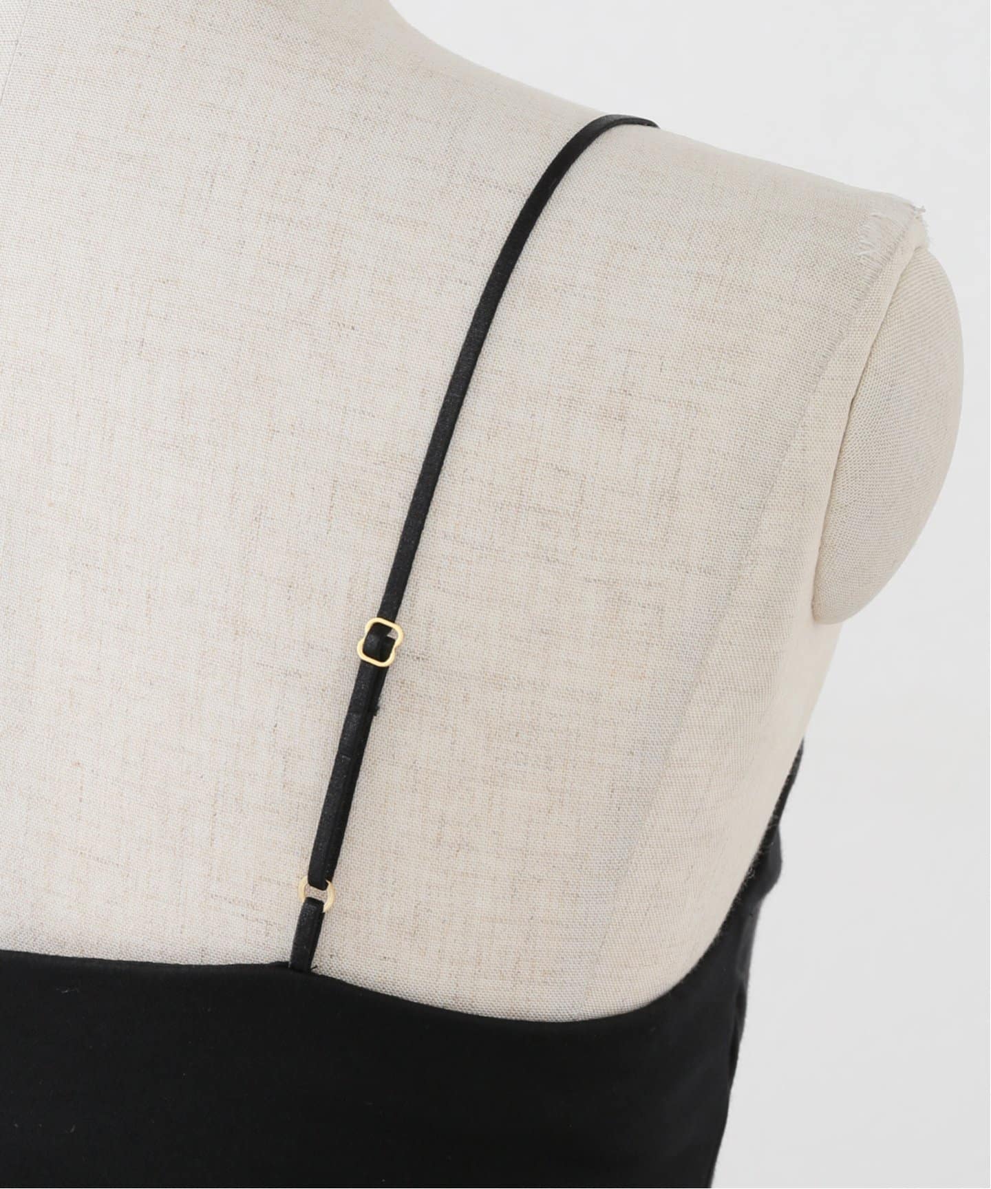 LALA VIE/ララヴィ】Vネック キャミソール（キャミソール）｜Deuxieme