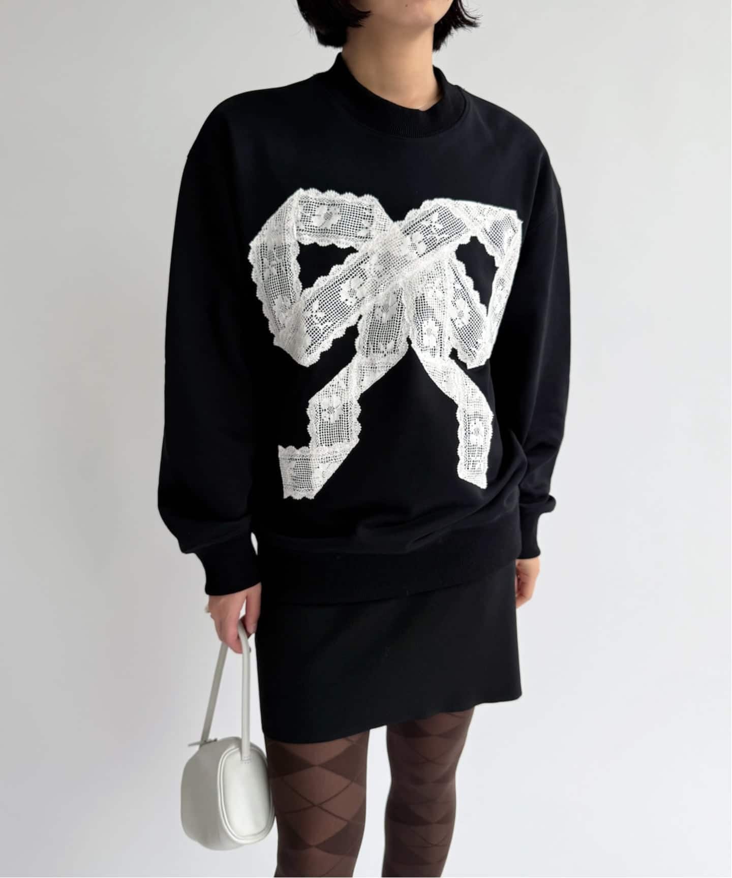 追加》【Yuhan Wang for LULU】lace bow sweatshirt（スウェット