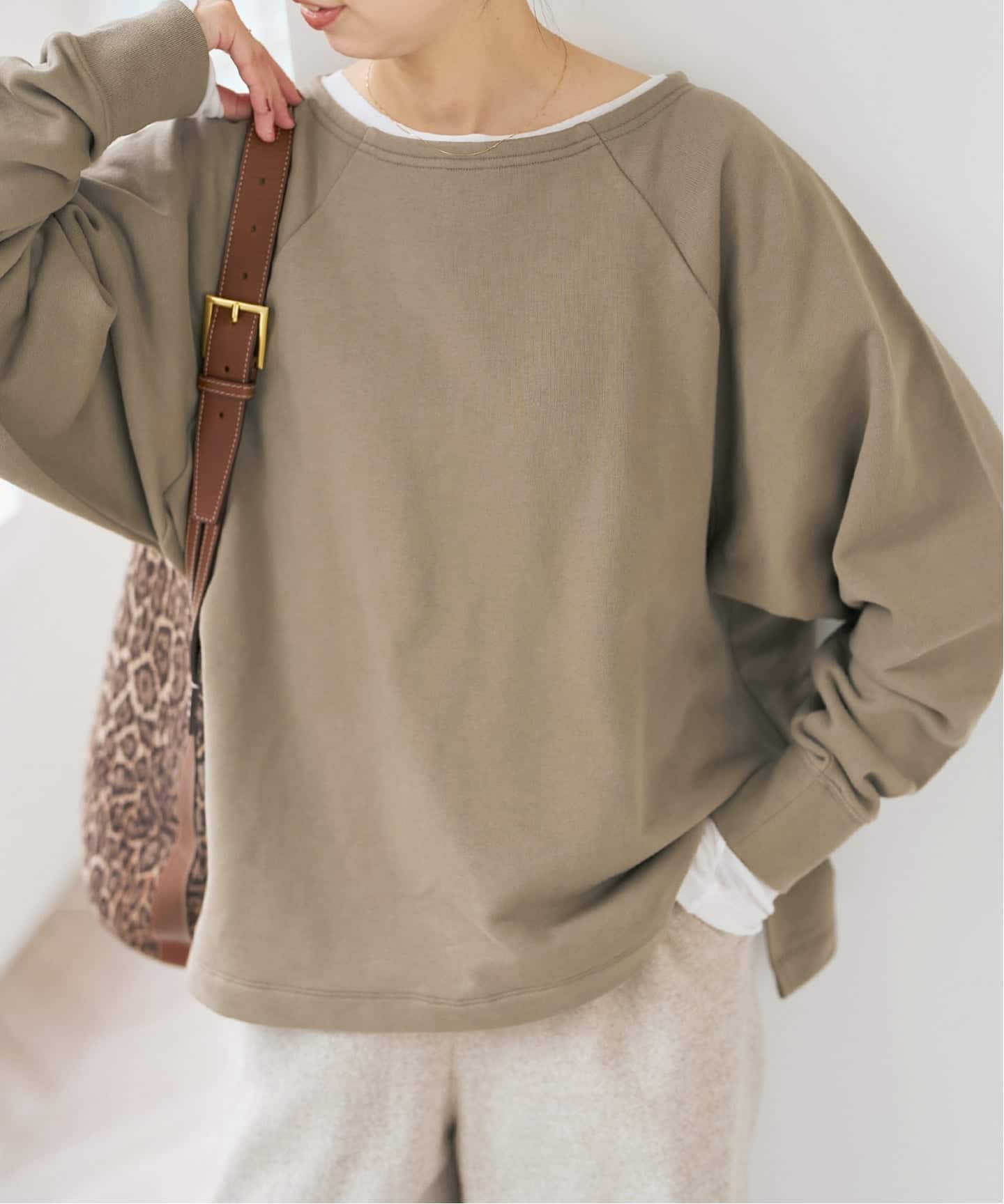 一部店舗+WEB限定》ボートネックワイドプルオーバー（Tシャツ