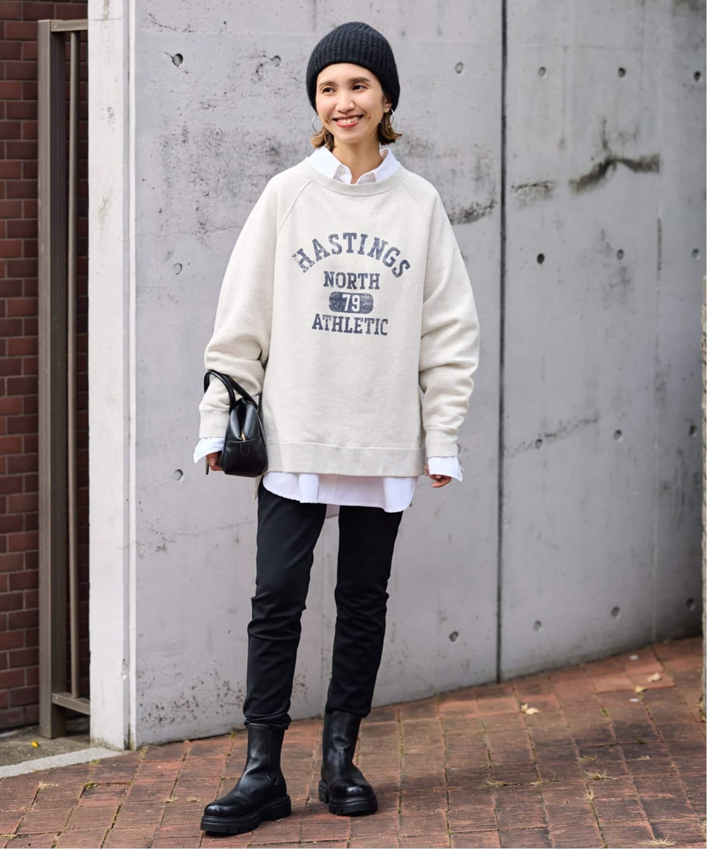 ラグランポンチョプリントスエット（スウェット）｜FRAMeWORK