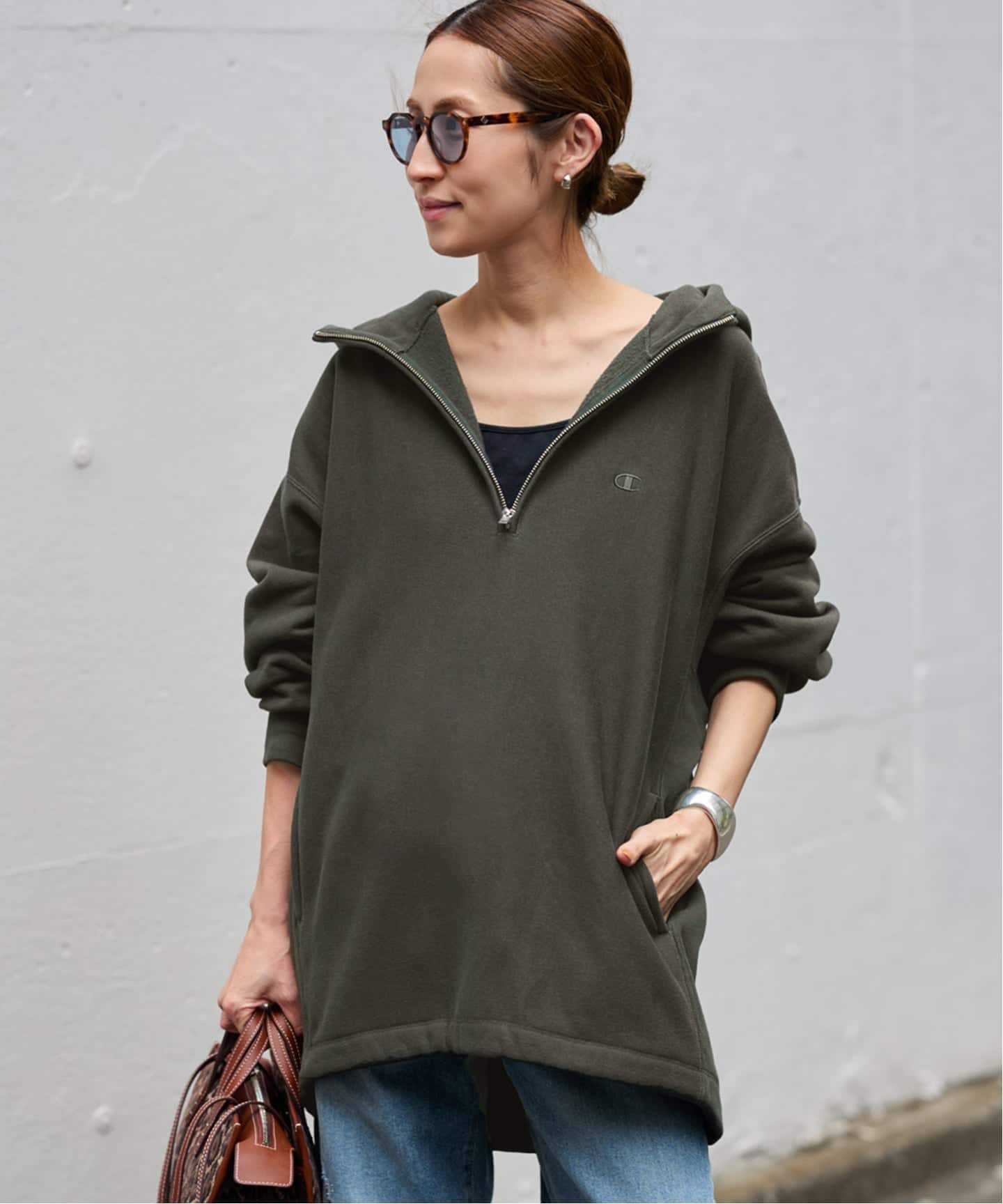 Champion 別注REVERSE WEAVE11.5OZフードハーフジップドロストプル