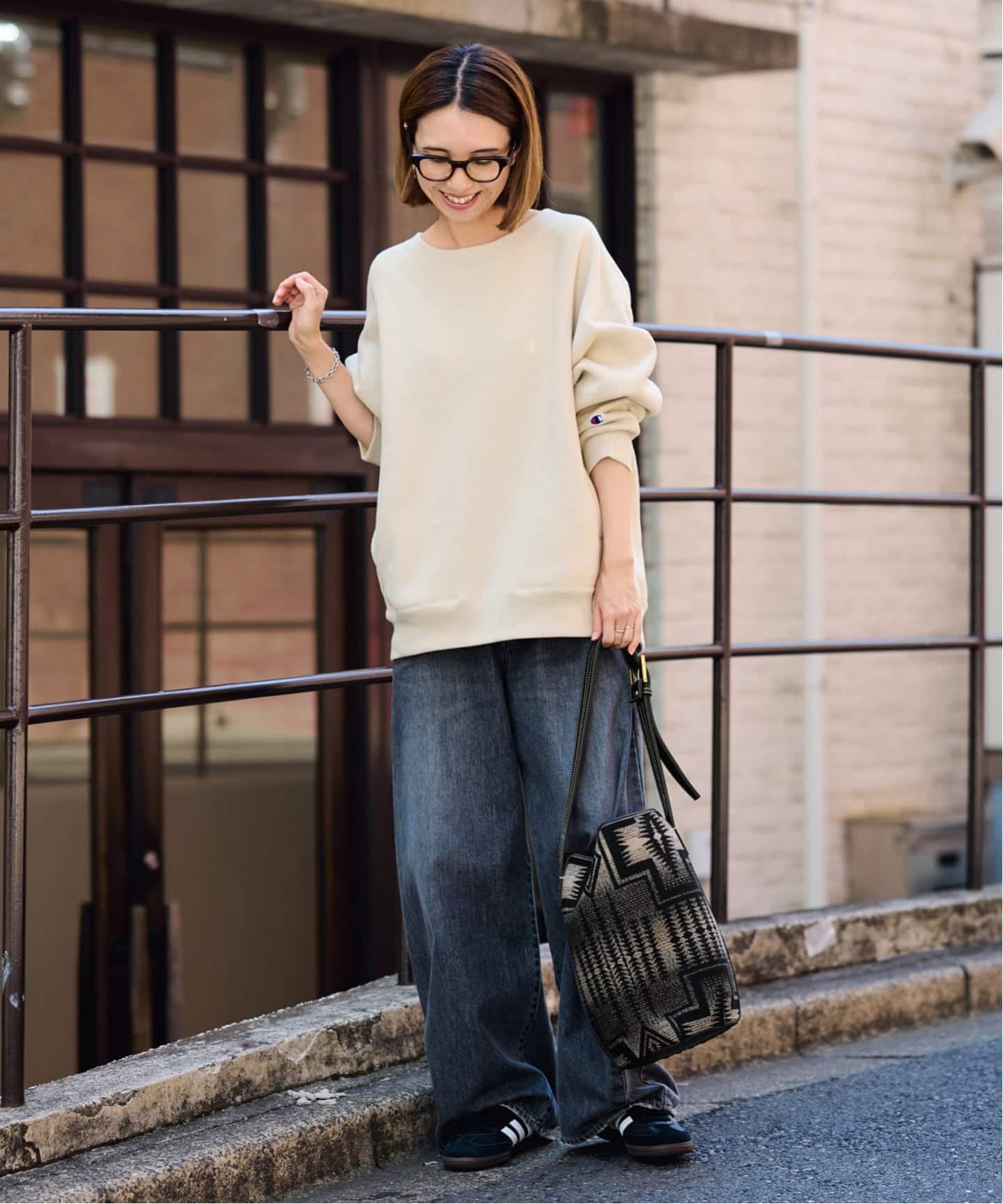 Champion 別注製品染めREVERSE WEAVEポケット（スウェット