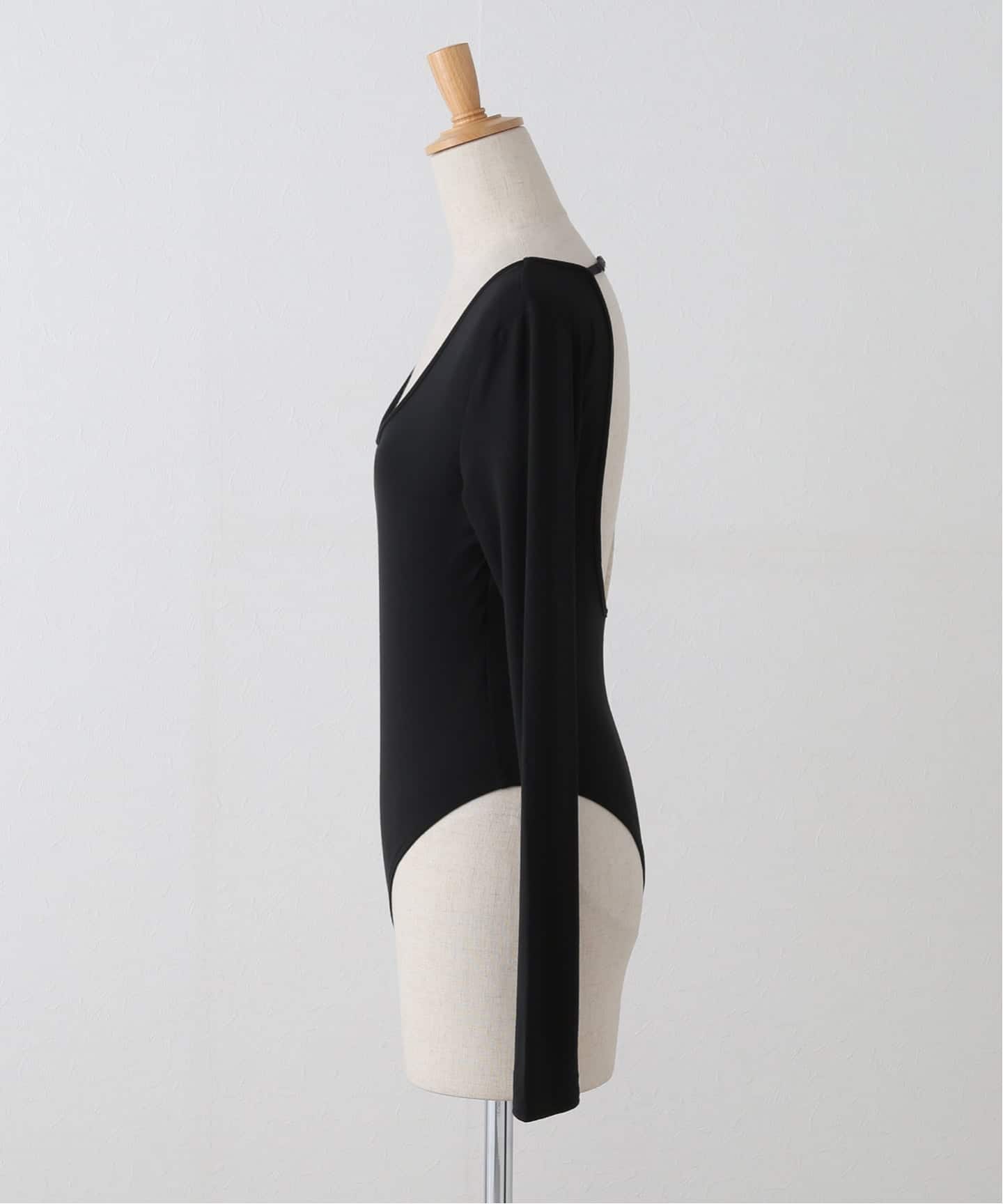 determ/デターム Scoop-Neck Bodysuit（カップ付きインナー）｜NOBLE