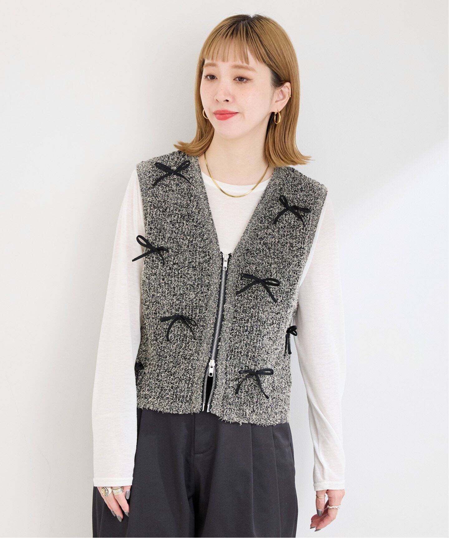 リボンモチーフ付きベスト（ベスト）｜B.C STOCK（ベーセーストック