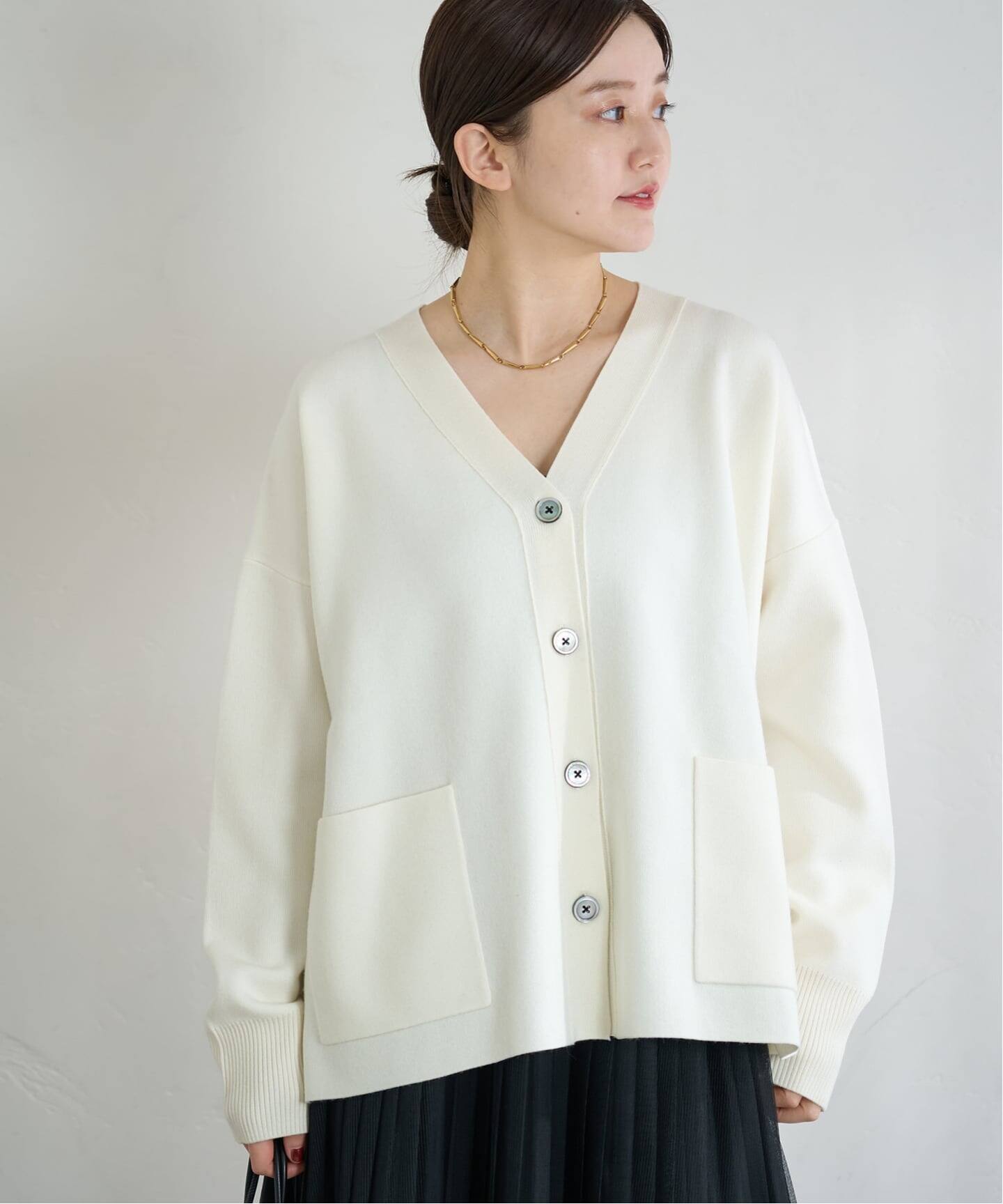 スーパーファインスムースVネックミドルカーディガン（カーディガン