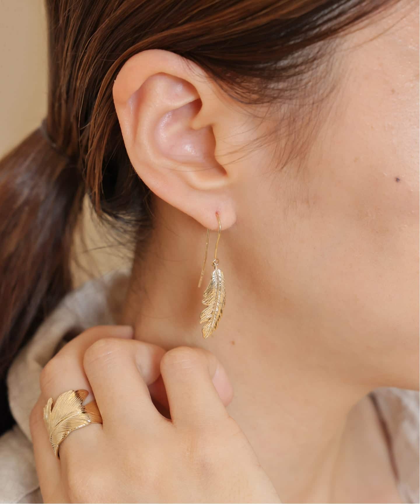 Manon Jewelry/マノンジュエリー】Feather ピアス（S）14k YG（ピアス