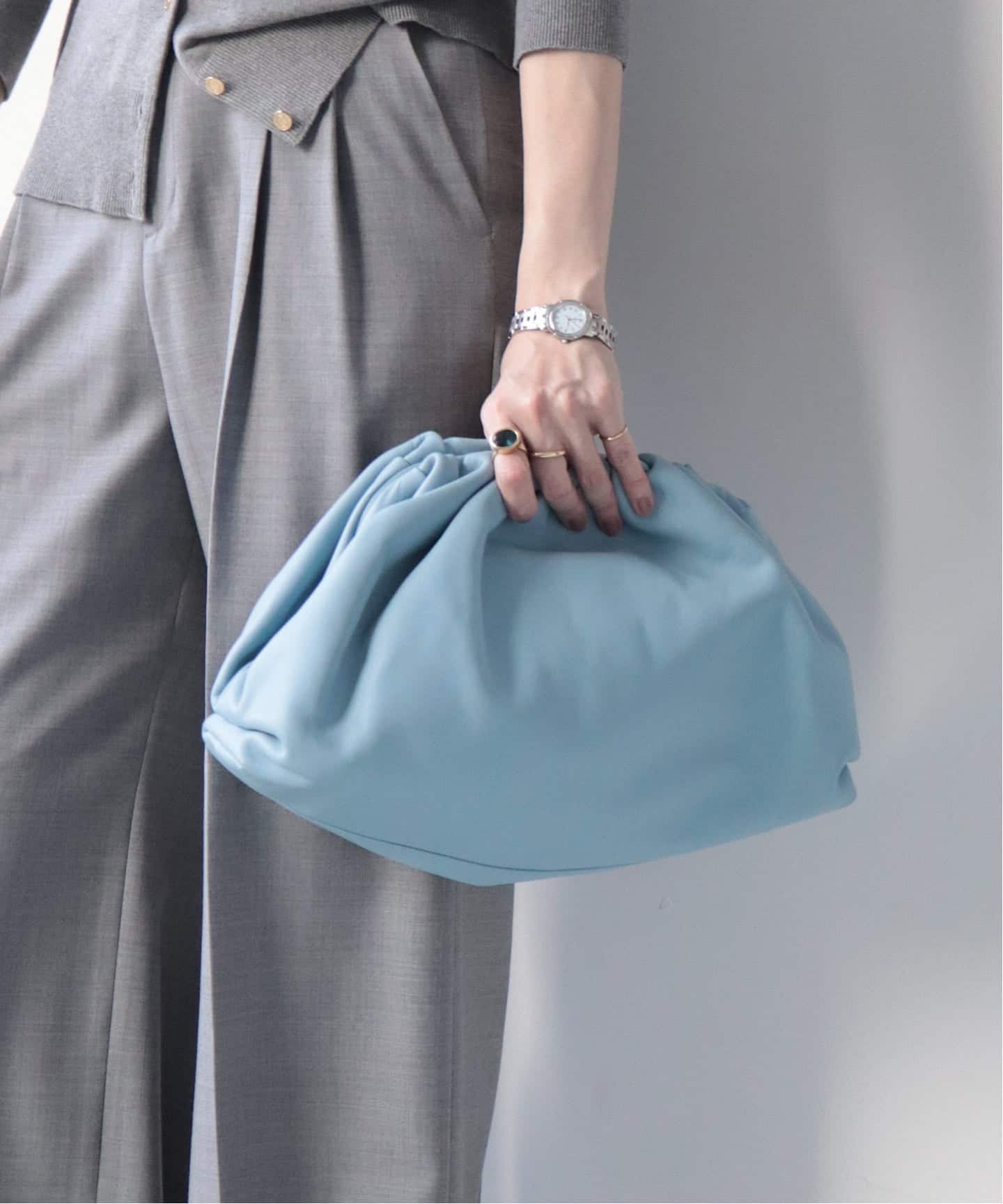 BOTTEGA VENETA/ボッテガ ヴェネタ】The pouch（ショルダーバッグ