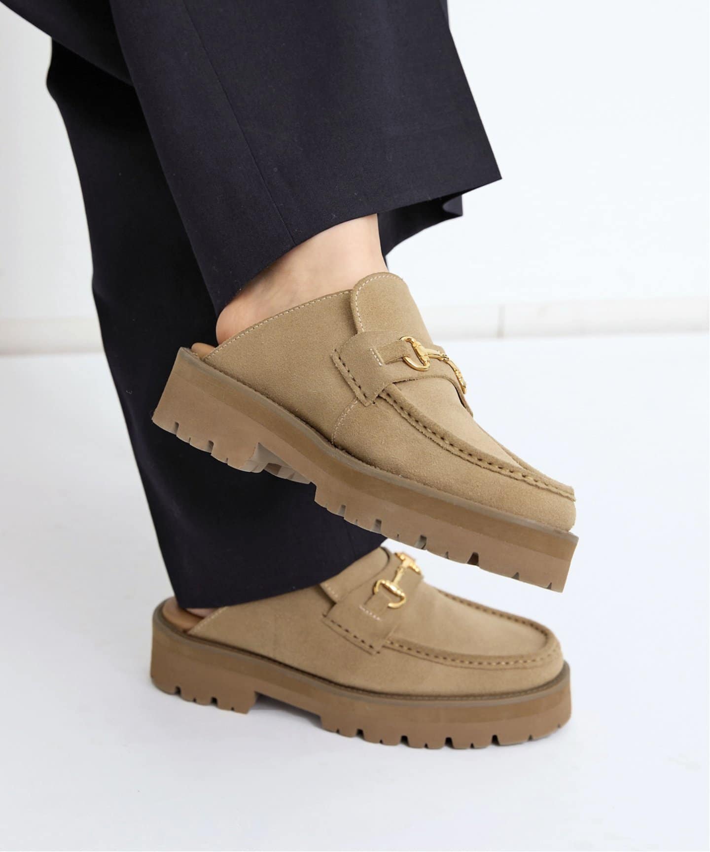 CAMINANDO/カミナンド】 GOLD BIT MULES（スリッポン）｜L'Appartement