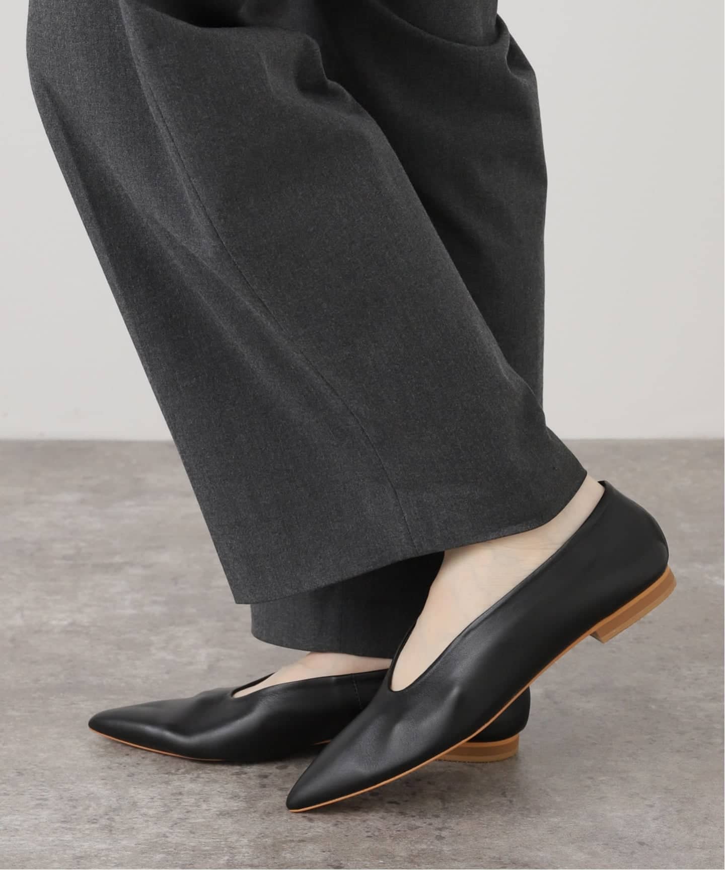 一部WEB限定/追加》BONITAS/ボニータス レザーポインテッドパンプス