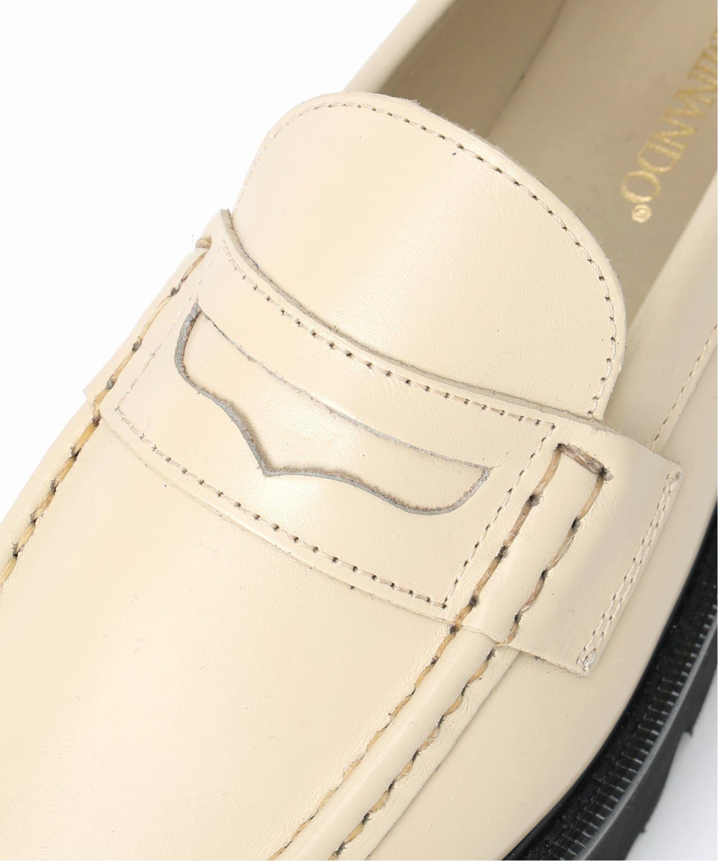 CAMINANDO（カミナンド）別注ボリュームソールコインローファー