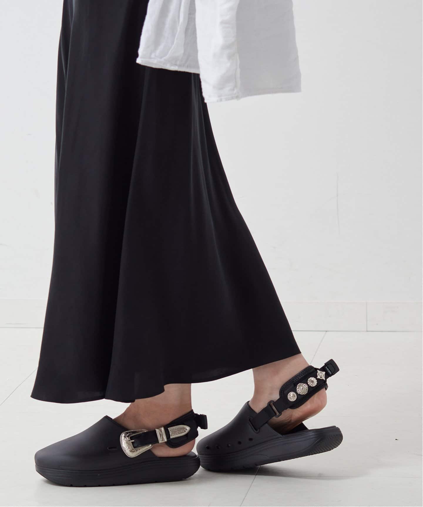 TOGA*SUICOKE/トーガ × スイコック】CAPPO SP：サンダル（サンダル