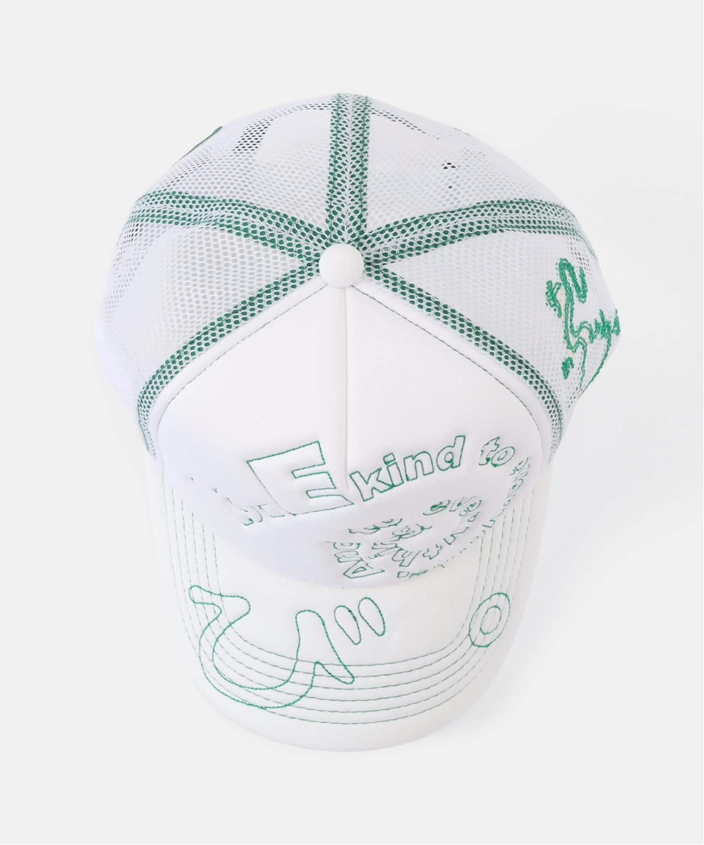 b.Eautiful/ビューティフル】b.i Foam Trucker Hat（キャップ