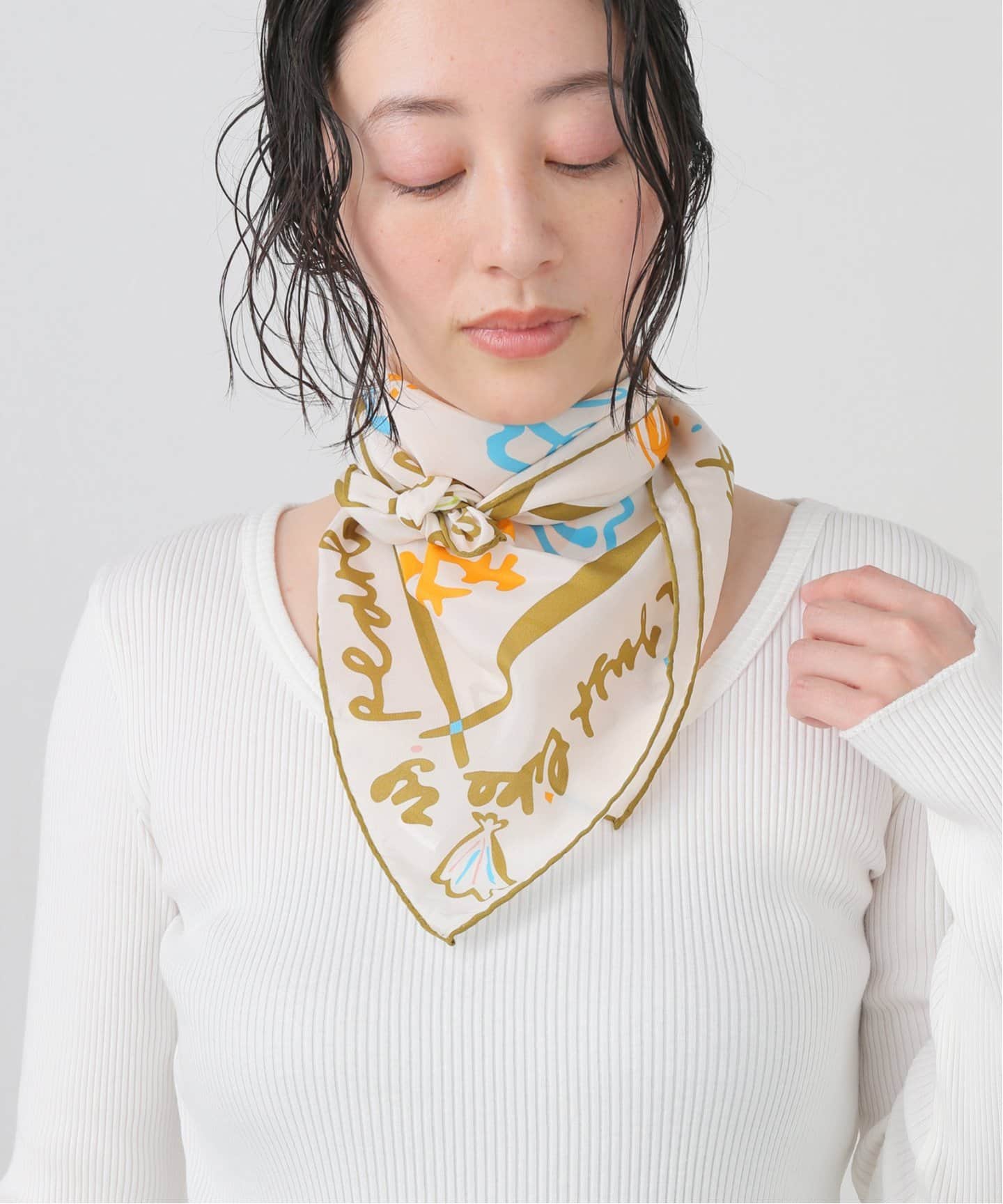 LAR SIRENA NEUTRAL 60*60 スカーフ LARSL0129（スカーフ／バンダナ