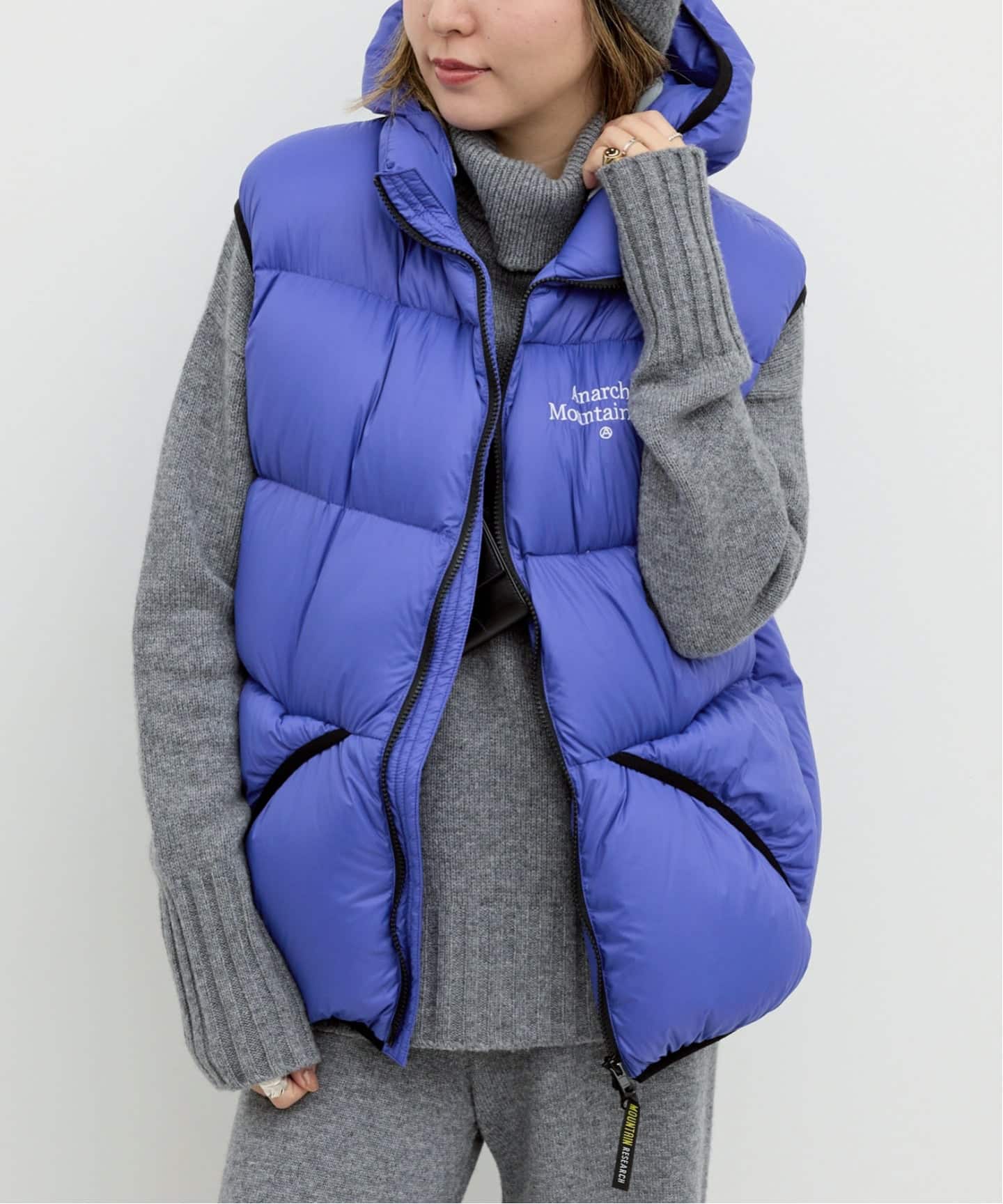 MOUNTAIN RESEARCH/マウンテン リサーチ】 PUFF VEST（ダウン・中綿