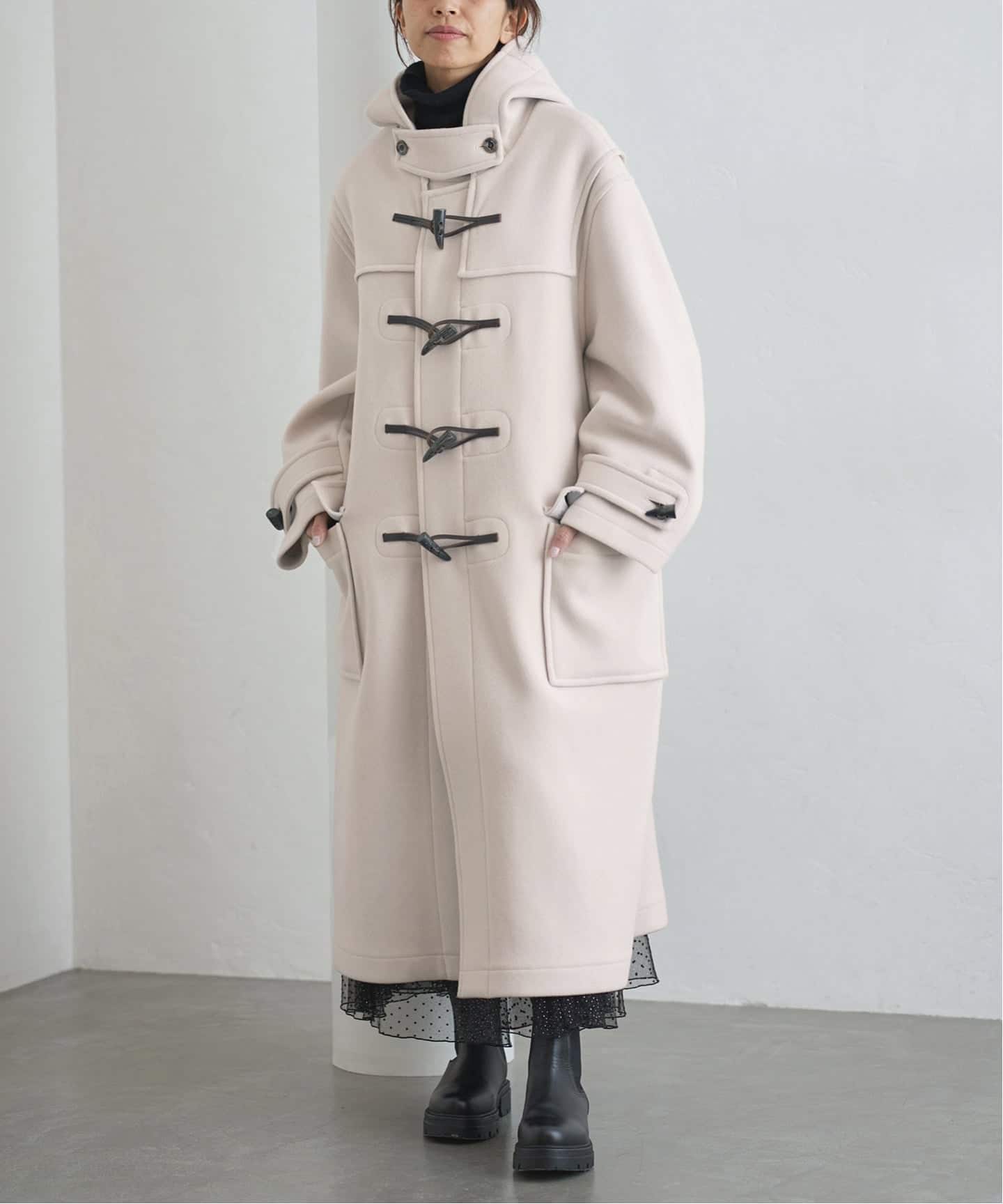 バーバリーダッフルコート(オフホワイト、Mサイズ) バーバリーダッフル