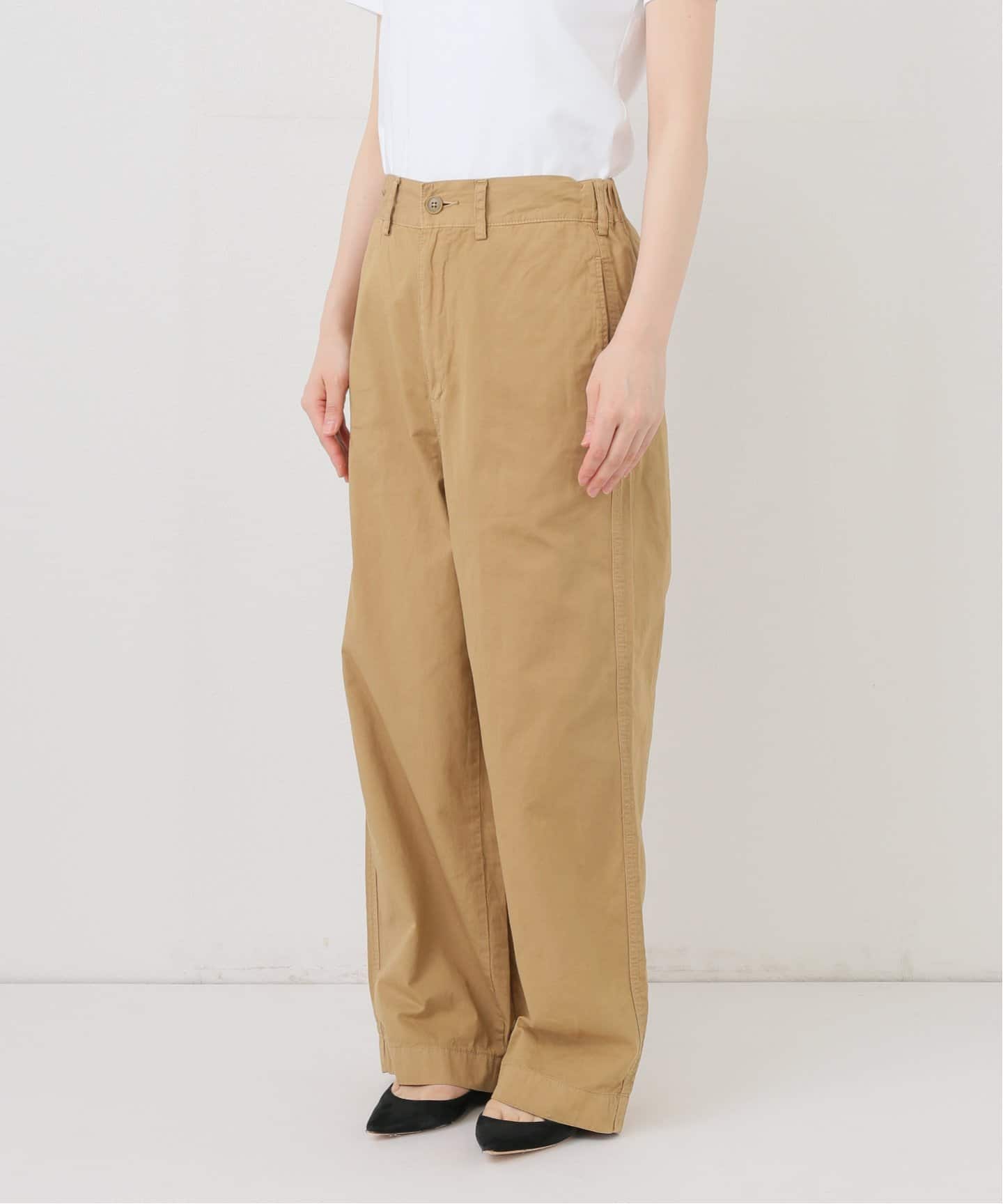 LIGHT CHINO クロップドパンツ（チノパンツ）｜FRAMeWORK（フレーム