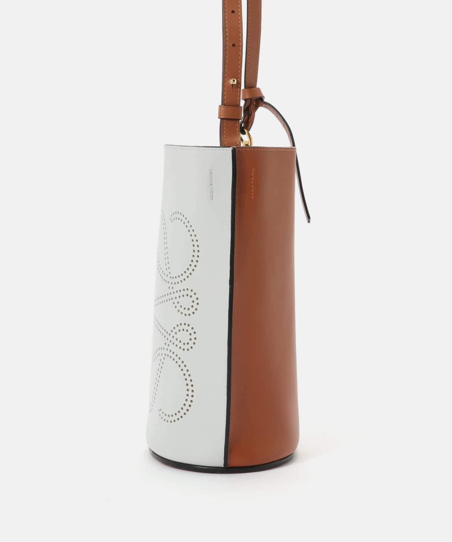 VINTAGE LOEWE/ロエベ】 Gate bucket shoulder puncing anagram