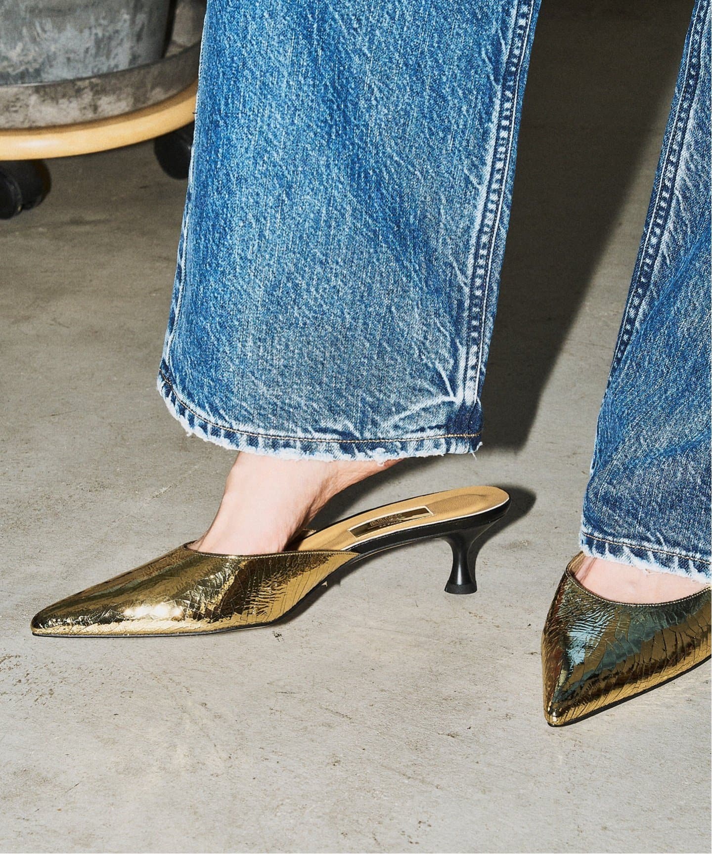 GRISE4.5cmレザーポインテッドミュール（その他シューズ）｜LE TALON