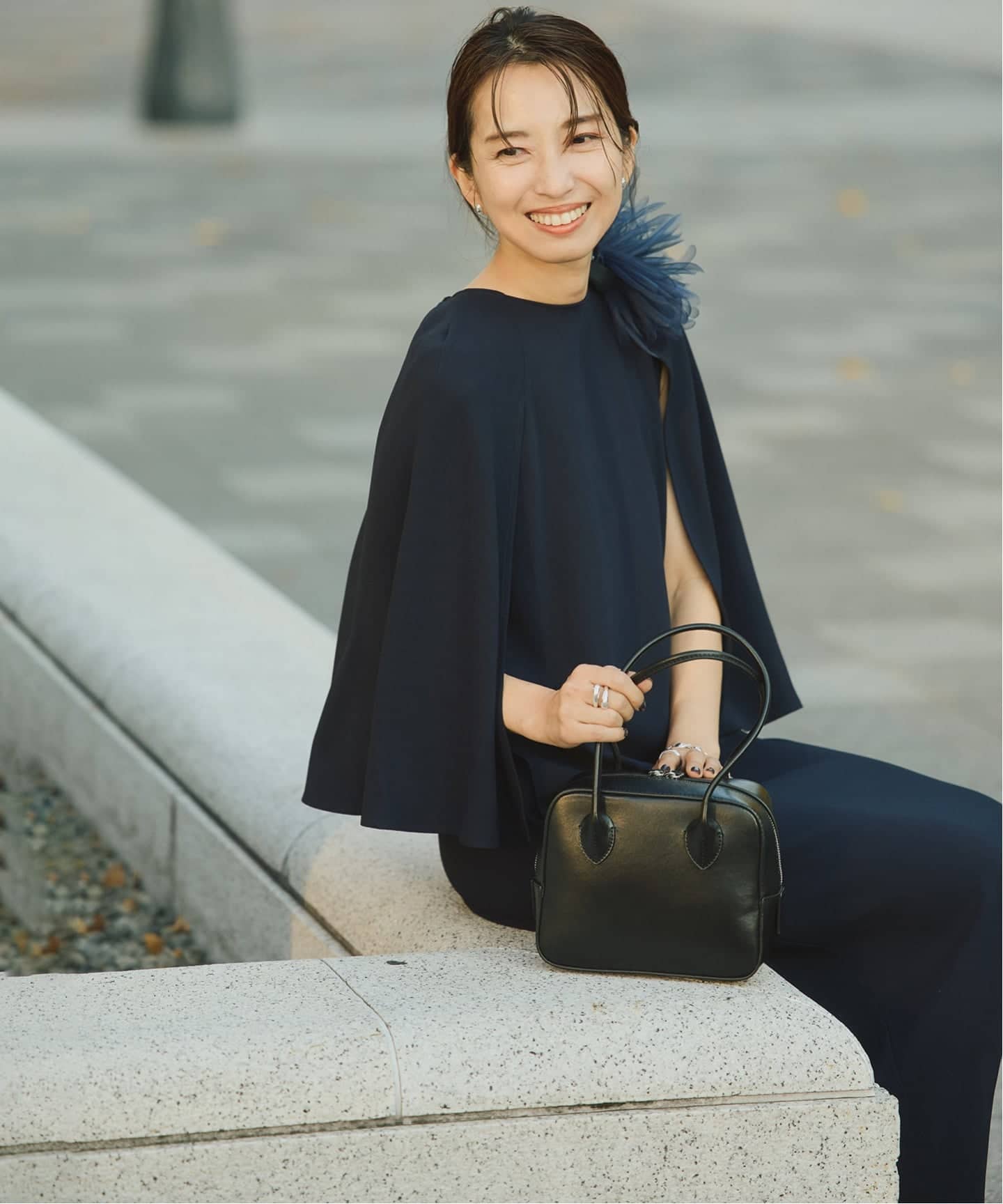 ACEPOLYバックサテンケープ風ワンピース（ワンピース）｜VERMEIL par