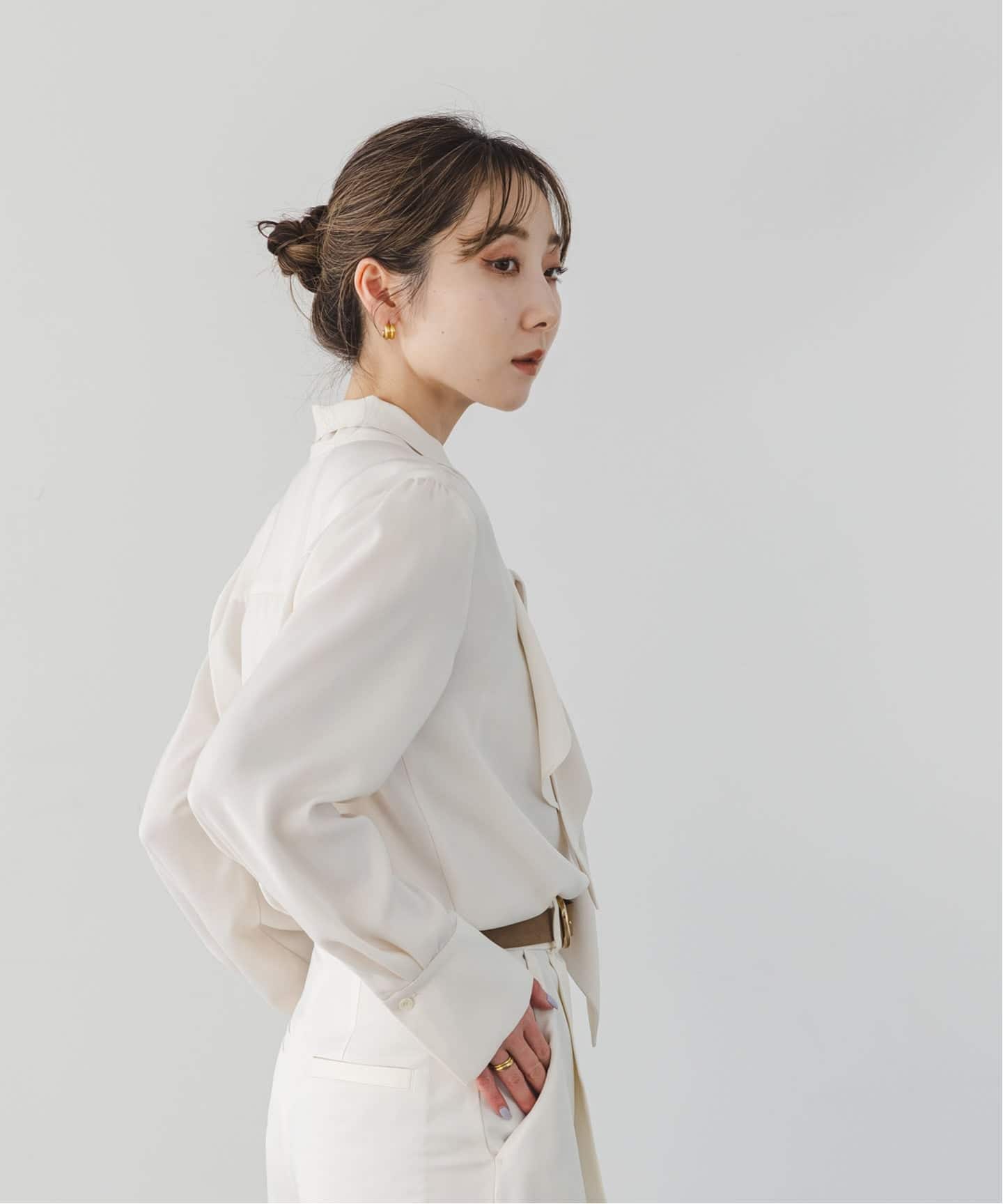 WEB＆日本橋店限定・追加予約》ロイヤルサテンボウタイブラウス