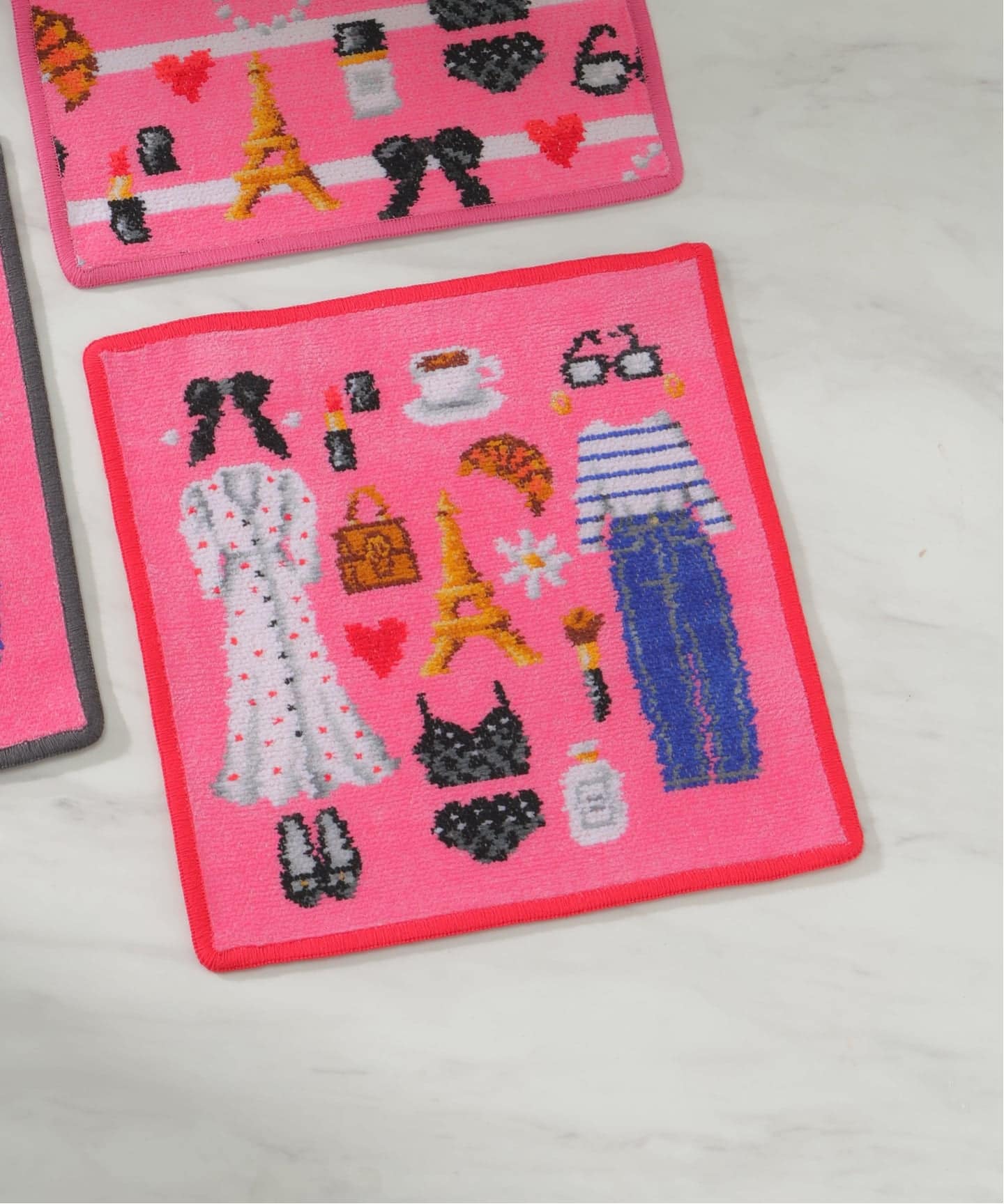 FEILER/フェイラー】別注 AMOR IENA 25*25ハンカチ（レッド