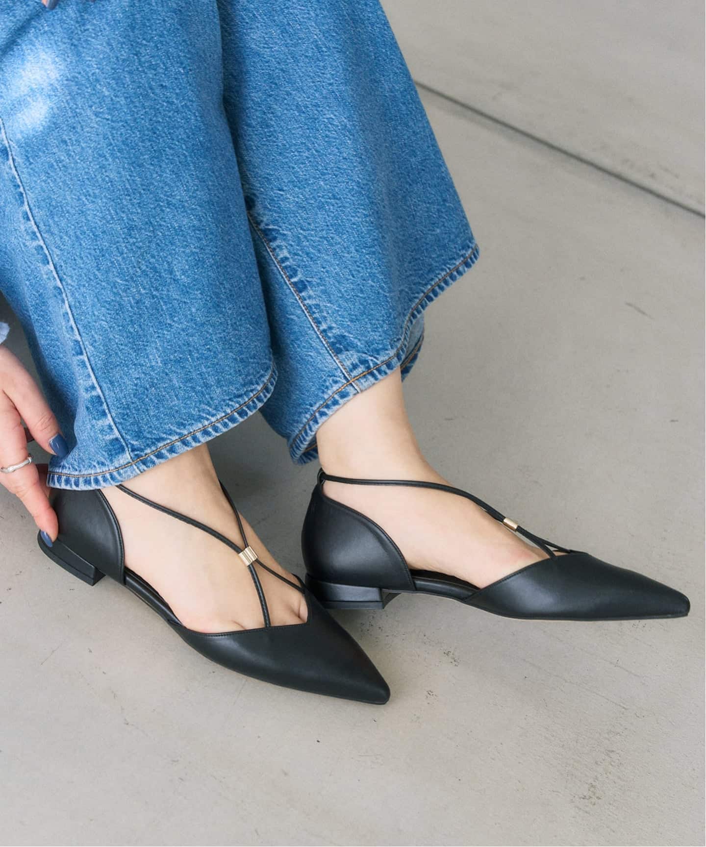 LE TALON｜ル タロンのフラットシューズ（レディース／カラーが