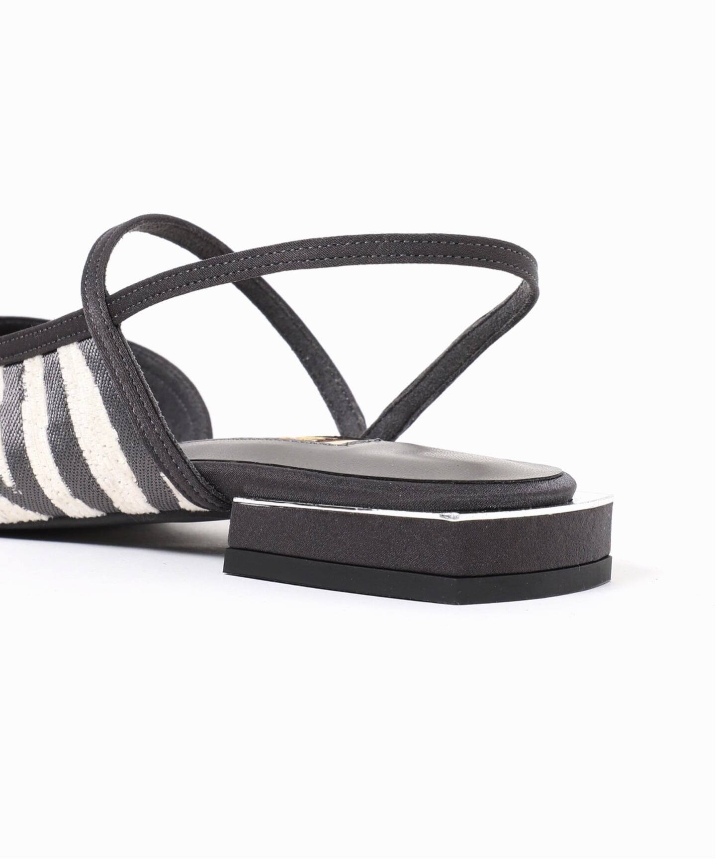 GRISEポインテッドコンビストラップスリングバック（フラットシューズ