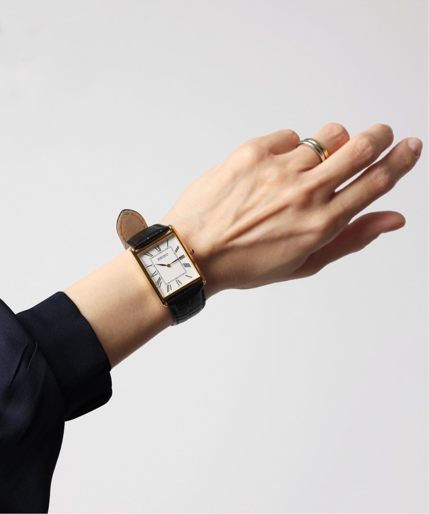 SEIKO / セイコー】ESSENTIALS SWR052 unisex（新品）｜HIROB（ヒロブ