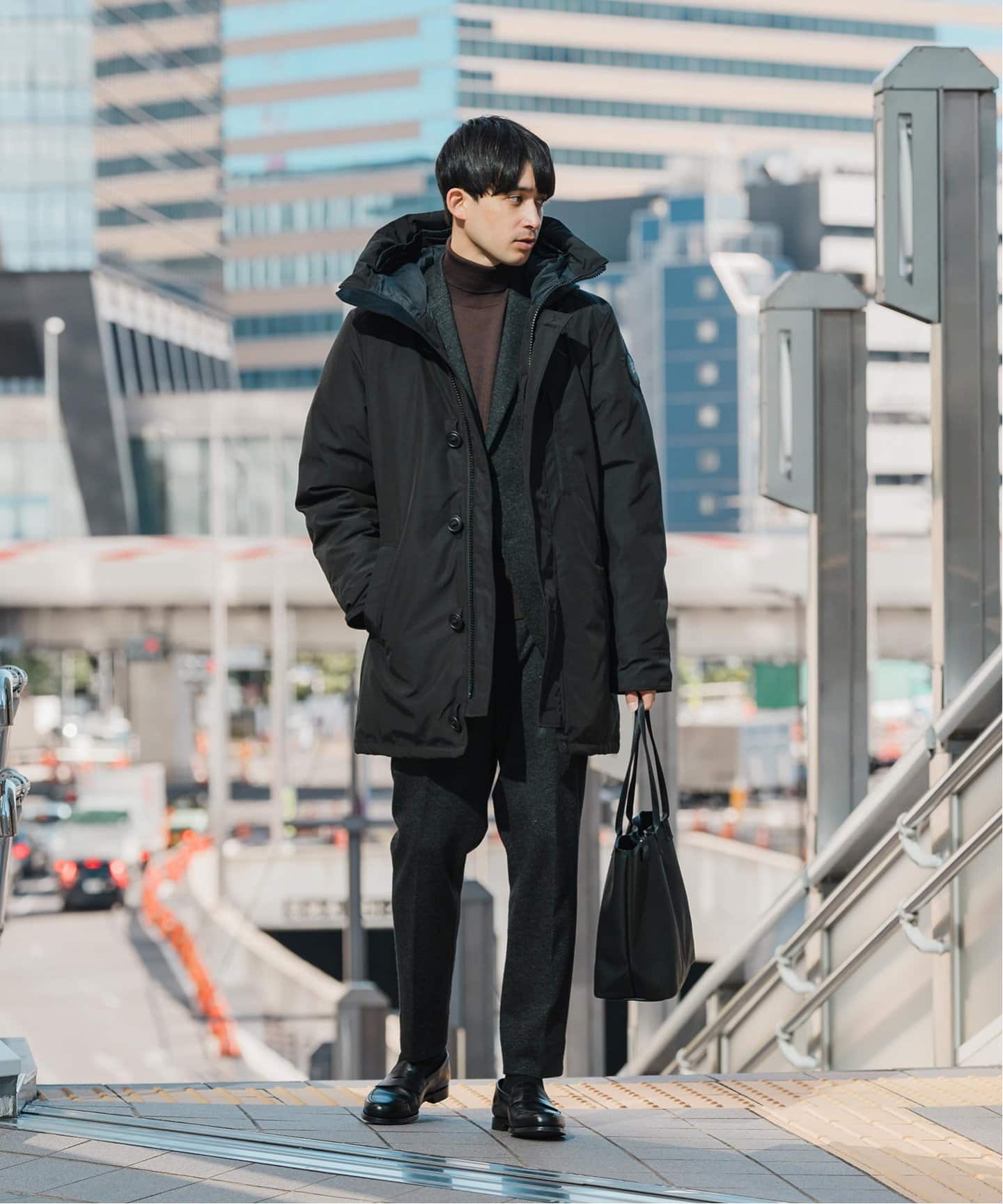 CANADA GOOSE (カナダグース) CHATEAU PARKA BLACK LABEL（ダウン
