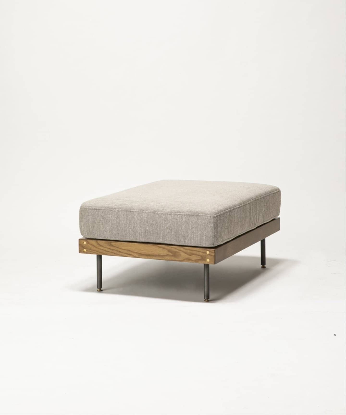 LILLE OTTOMAN 2ND リルオットマン ベージュ（ソファ）｜JOURNAL