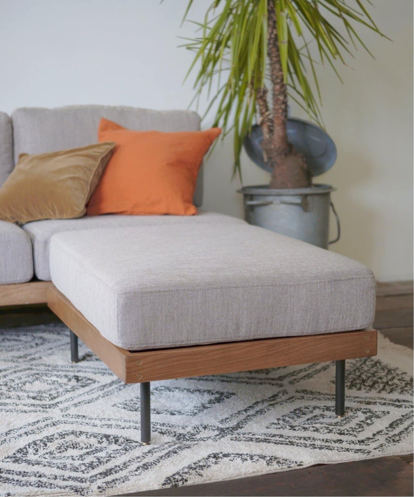 LILLE OTTOMAN 2ND リルオットマン ベージュ（ソファ）｜JOURNAL