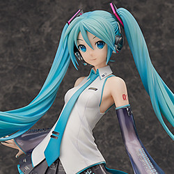 シュタイフ×初音ミク