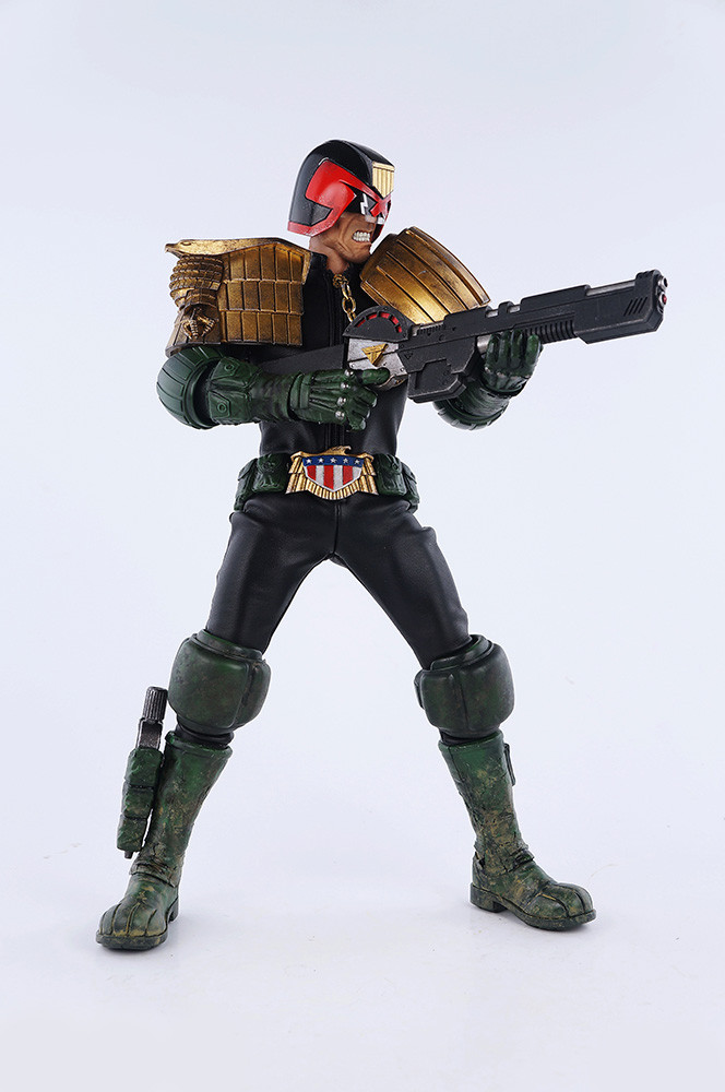 1/6スケール JUDGE DREDD (ジャッジ・ドレッド)
