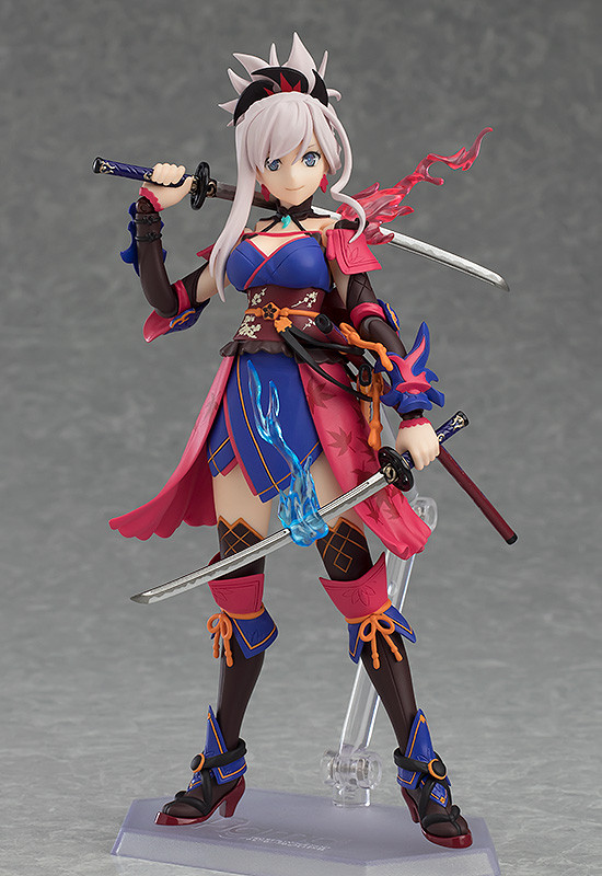 figma セイバー/宮本武蔵