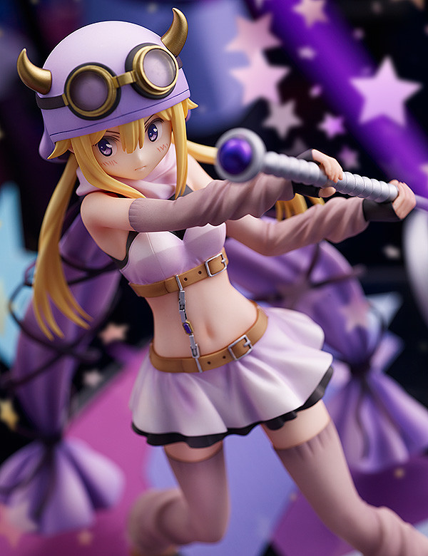 深月フェリシア