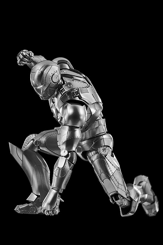 DLX Iron Man Mark 2（DLX アイアンマン・マーク2）