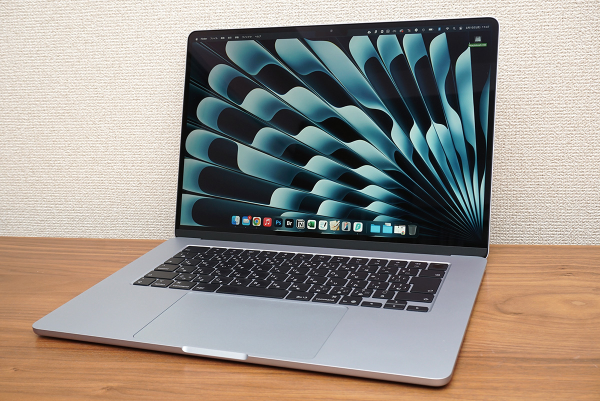 レビュー】AIも快適、M4搭載MacBook Airは今が買い？ 最強Macの実力は