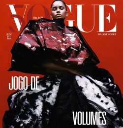 女性情報誌 Vogue Brasil Magazine November 2021 女性情報誌 Vogue