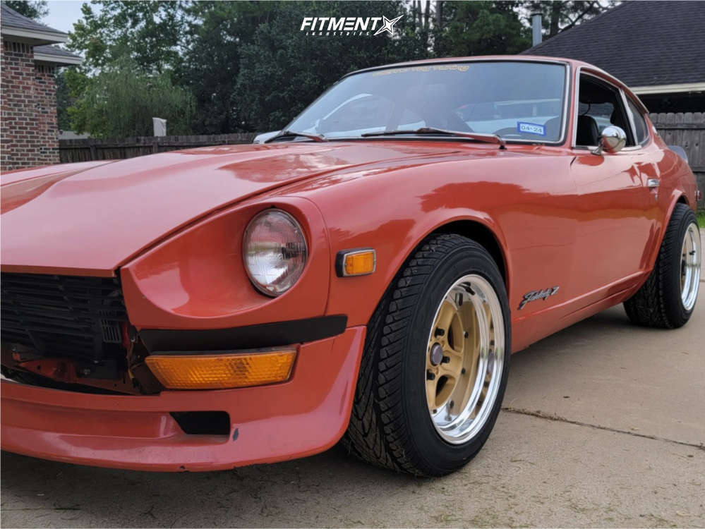 1974 Nissan 260Z Base with 15x9 Work Equip 40 and Kumho 225x50 on