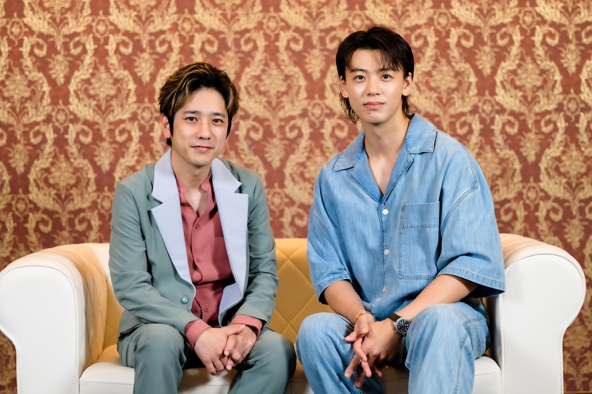 ブラックペアン2の主役を務める二宮和也さんと竹内涼真さん - 台北経済新聞