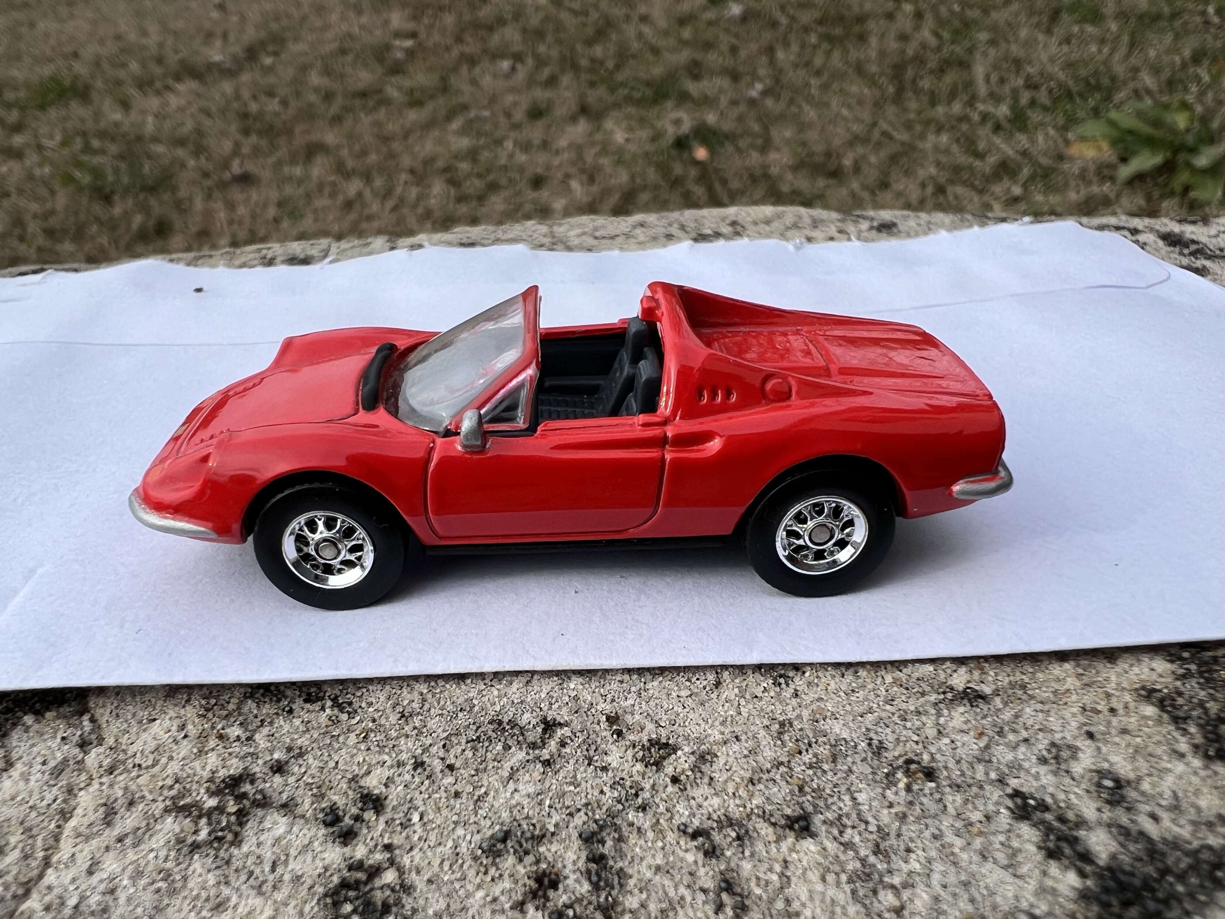 HW Ferrari Dino 246 GTS Entertainment Series | hobbyDB