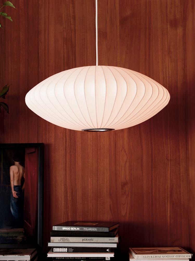Nelson Saucer Bubble Pendant, Medium – Herman Miller Store