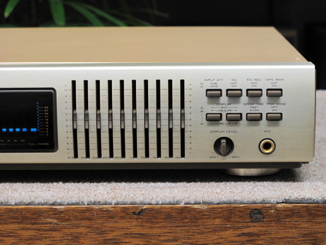 EQ-580 marantz - HiFi-Do McIntosh/JBL/audio-technica/Jeff Rowland