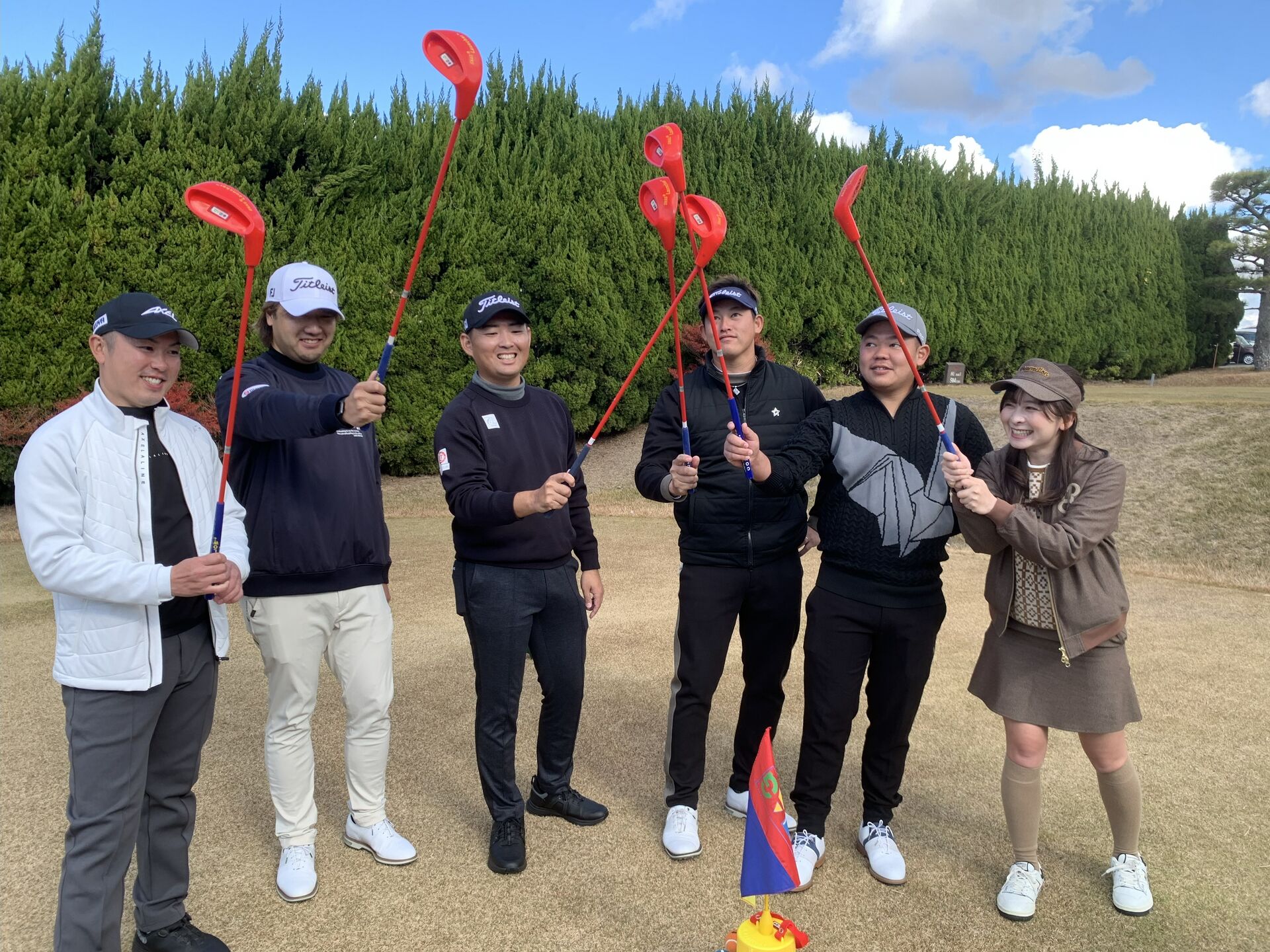 スナッグゴルフでJGTOドリームチームが小学生と真剣勝負‼︎22年ぶりの