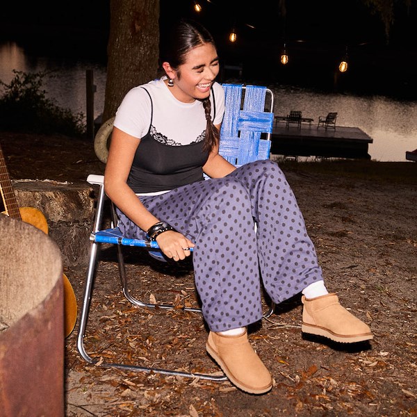 Womens UGG® Classic Ultra Mini Boot - Chestnut | Journeys