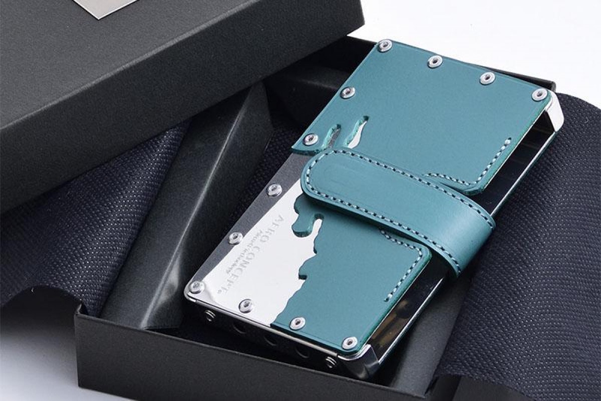 はじめまして」の基本は、名刺入れから | octane.jp | 美しい車と暮らす