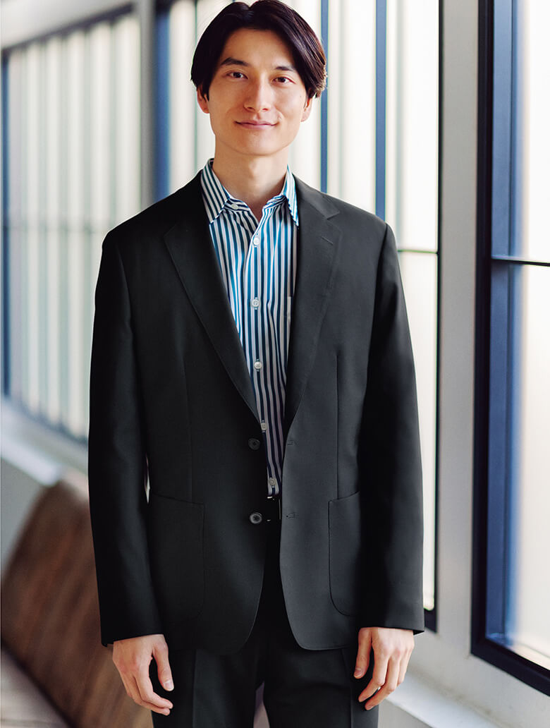 ポール・スミスの手に掛かれば、スーツはもっと身近になる。手軽になる