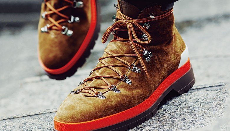 超ラグジュアリーな「エルメス」の登山靴で、お洒落の山をひと登り